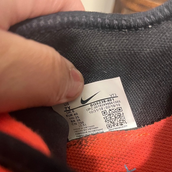 Nike Air VaporMax Flyknit Blue Fury GS - Picture 3 of 16